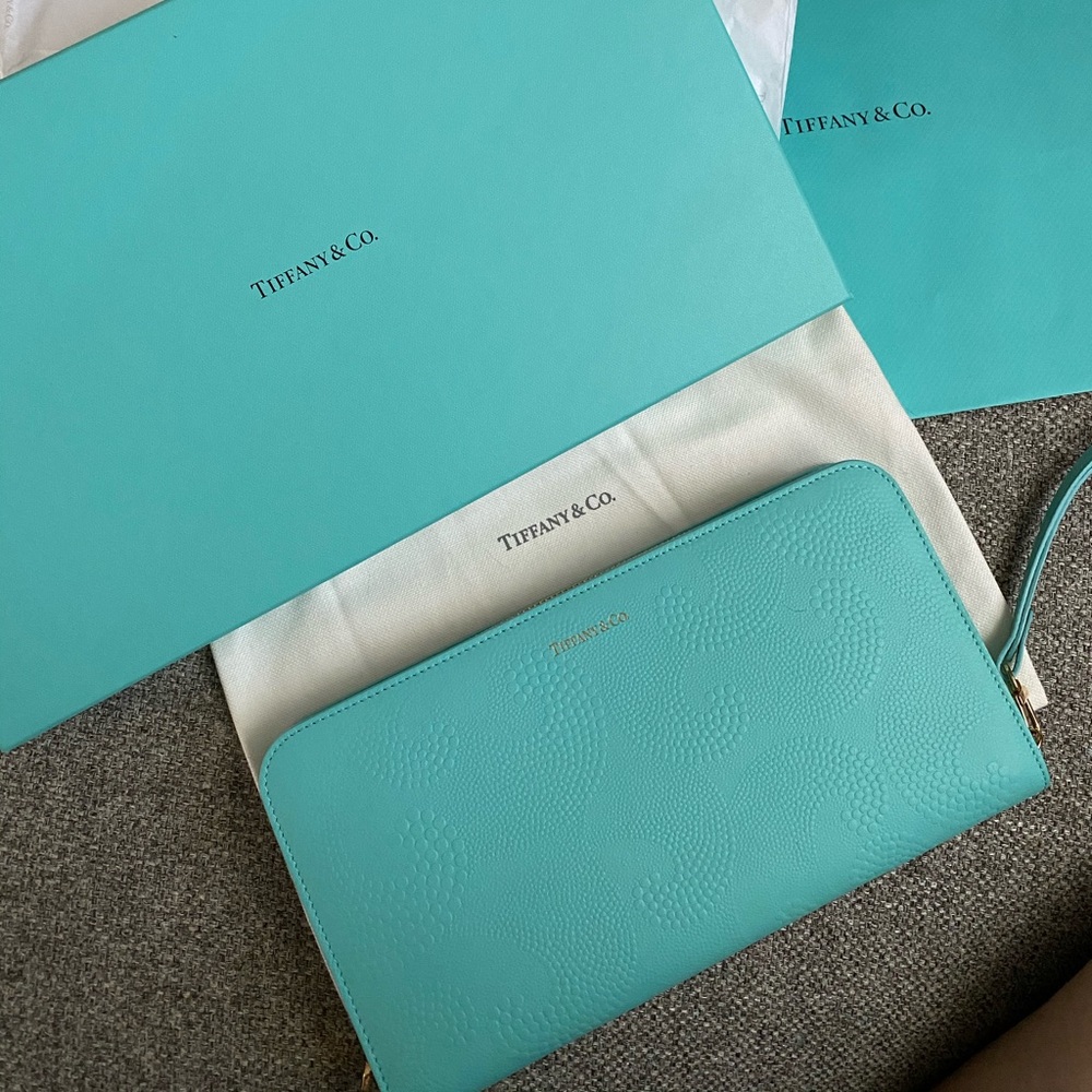 Gorgeous Tiffany & Co Wave Embossed Clutch EUC